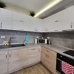 Bright Апартамент *